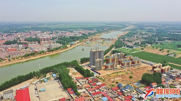 台前县城区金堤河两岸鸟瞰.jpg