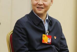 省人大代表杨青玖:2021年濮