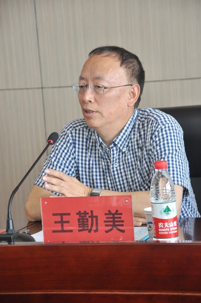 2、温州医科大学眼视光医院执.jpg