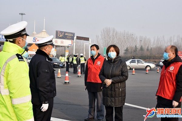 市志愿服务联合会慰问疫情防控一线人员和广大志愿者