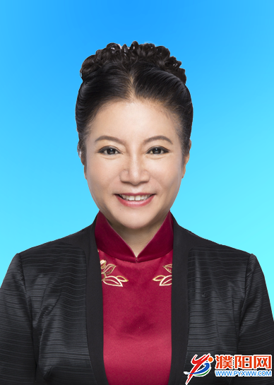 薛荣.png