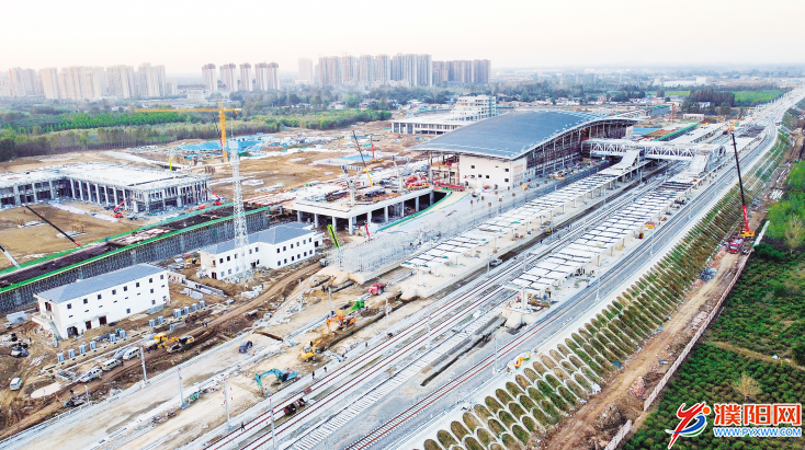 郑济高铁濮阳东站建设雏形初现