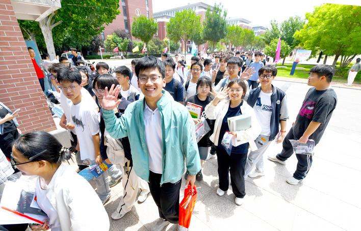 濮阳市2025年高考工作圆满结束