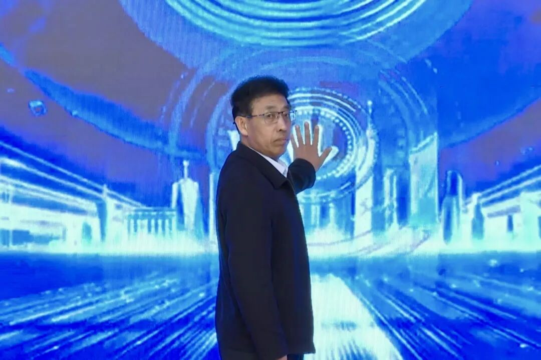 f2b213df6dedee24710e9503438c6ebe.jpg 微信图片_2025-12-08_120659_865.jpg