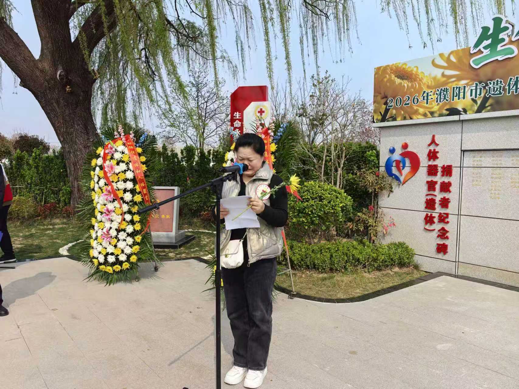 b60c8e3fe89b7fe8960ff87f74f339dd.jpg c4f25291f8dff653aeb8ac19cbaeeec1.jpg