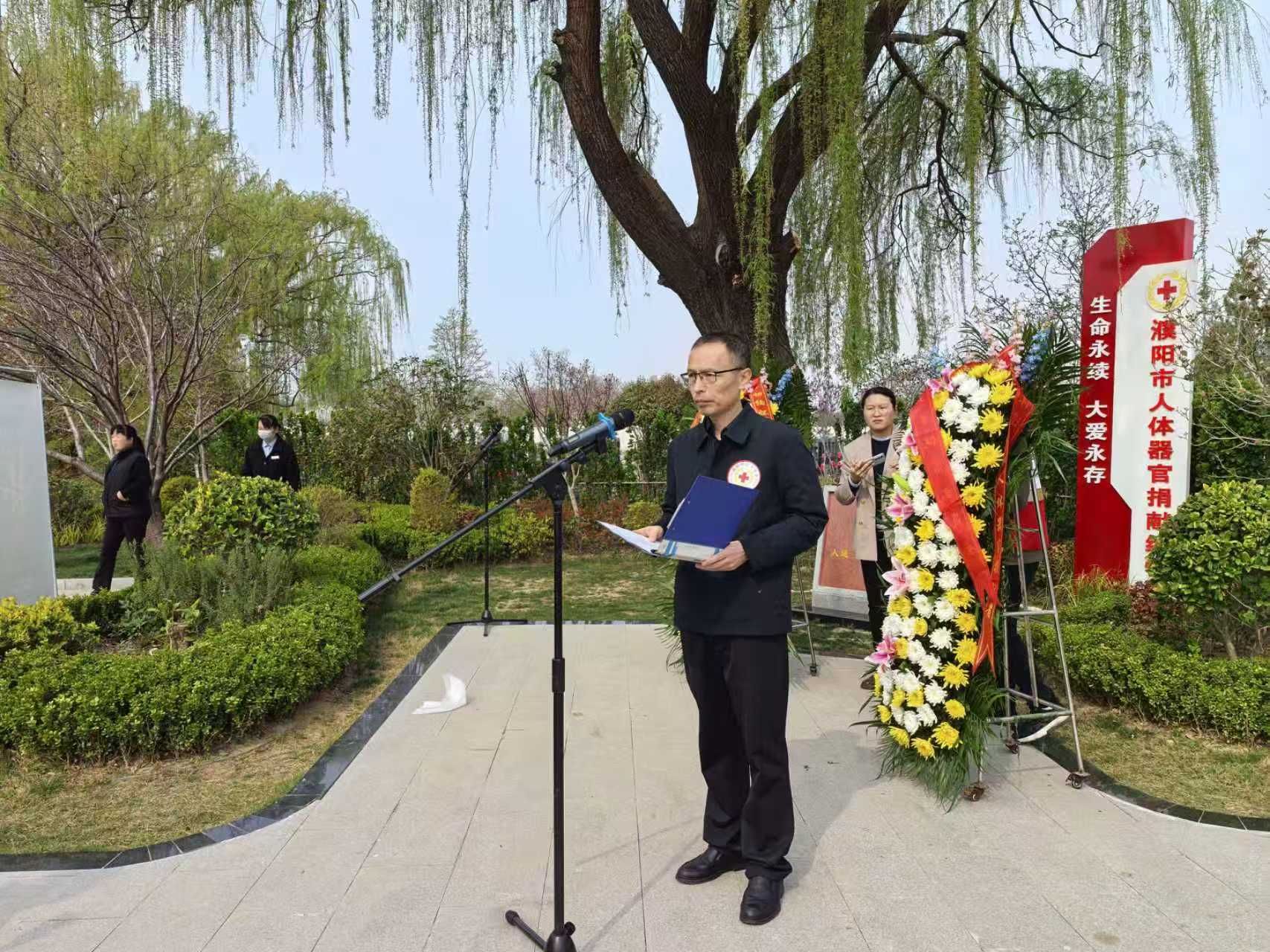 cba95cd0cd316a90f1b3586cdb36688d.jpg 54f37e8f5406e14afae22bd4d9e6efe8.jpg